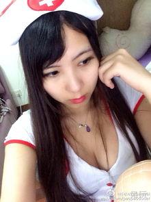 国外大胸女主播全裸,揭秘国外大胸女主播全裸直播背后的真相