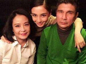 angelababy的爸爸资料